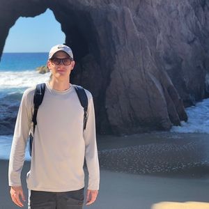 Meet your Posher, Mark